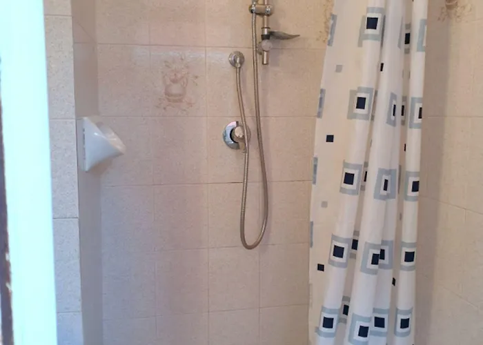 Comfy Flat 80m From The - Beahost *