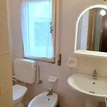 Comfy Flat 80m From The - Beahost Apartment